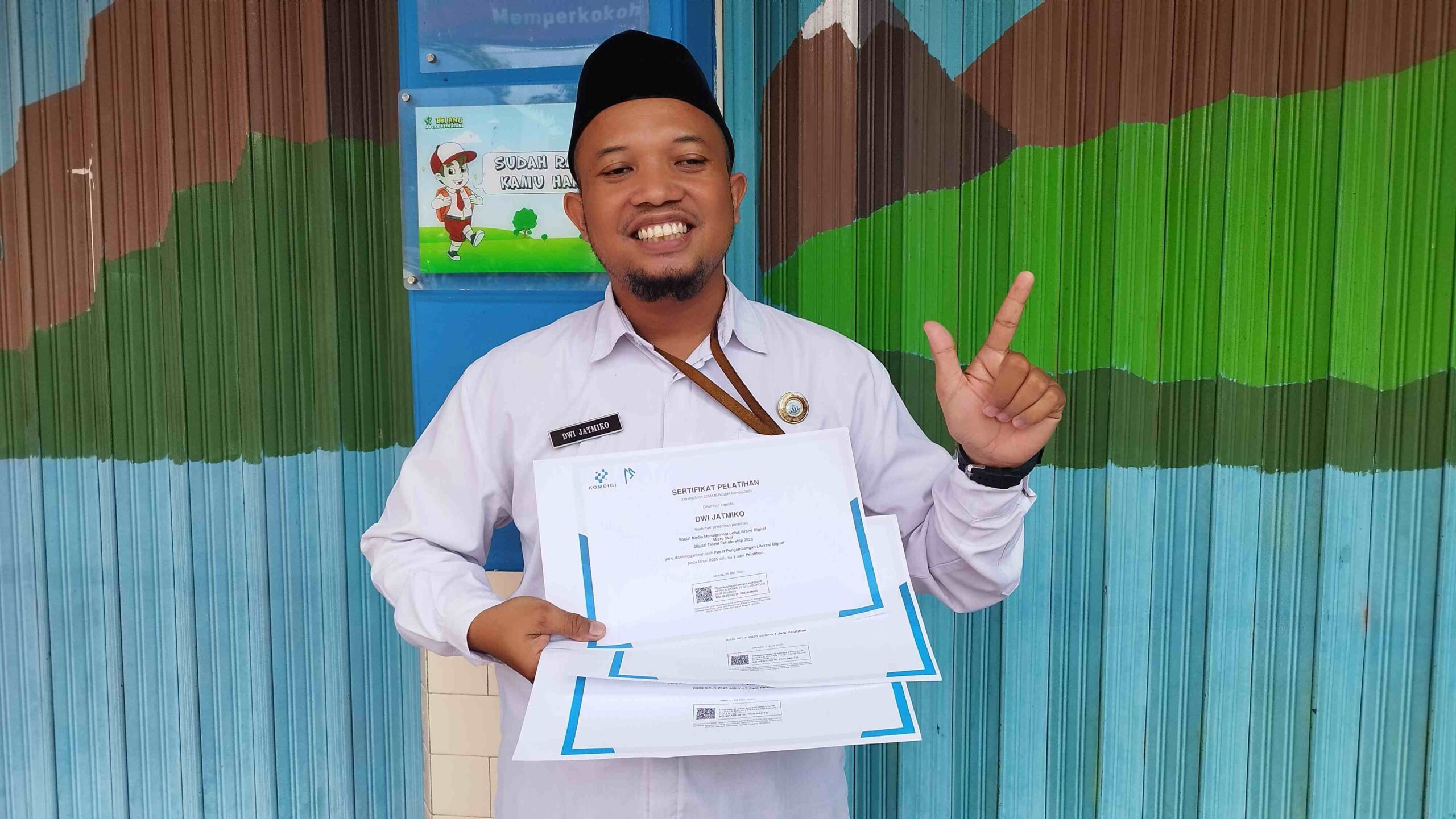 Urgensi manajemen berita sekolah yang efektif,