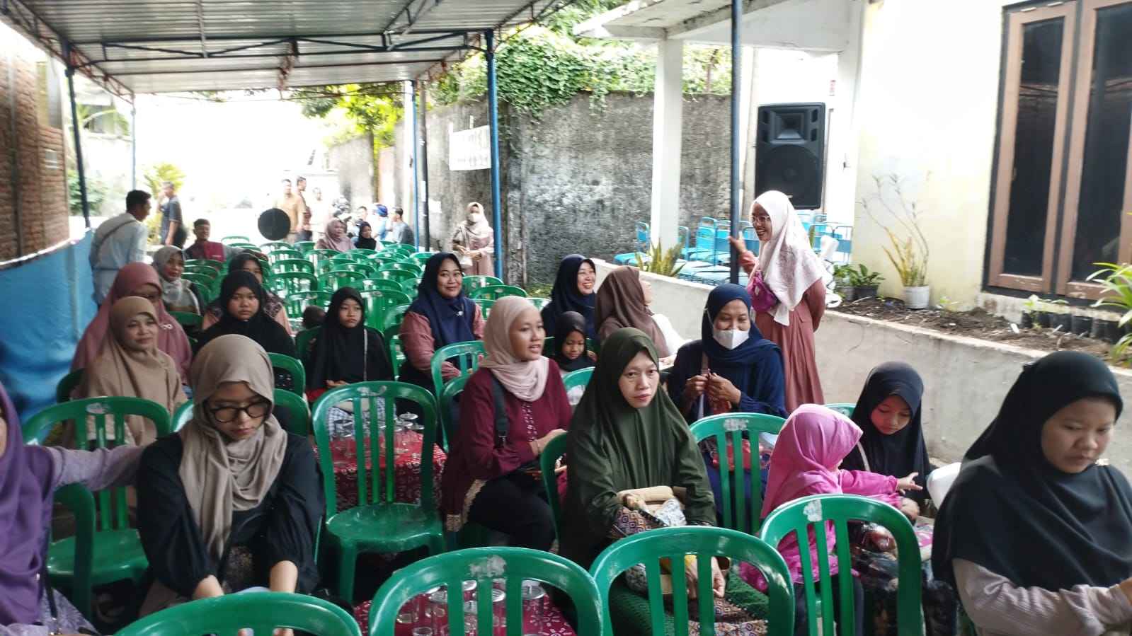 Sebaik-baik kalian adalah (suami) yang paling baik terhadap keluarganya