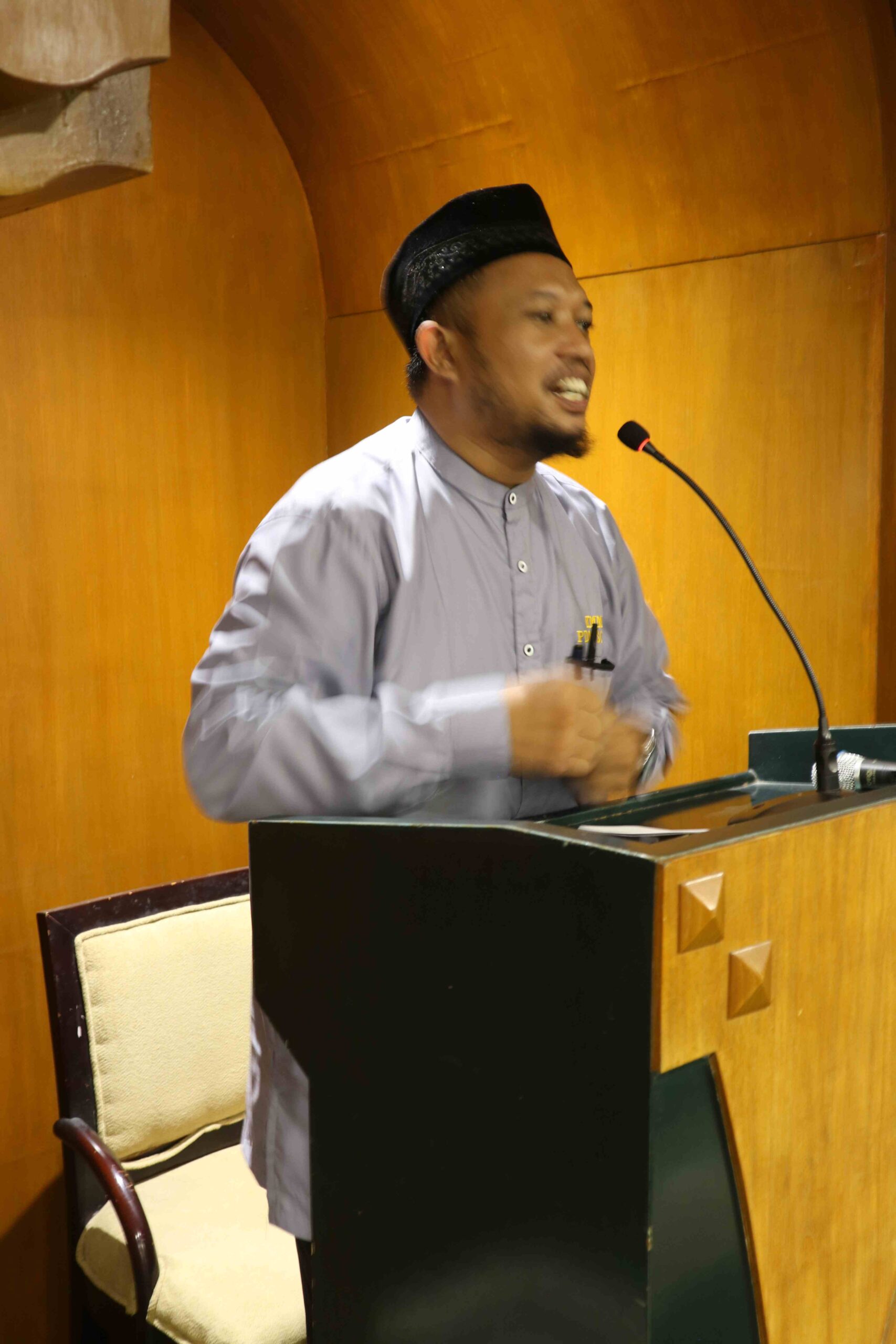 Menebar Syariah, Menuai Barokah